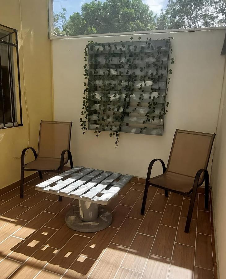 Acogedor Con Piscina Bbq Wifi *